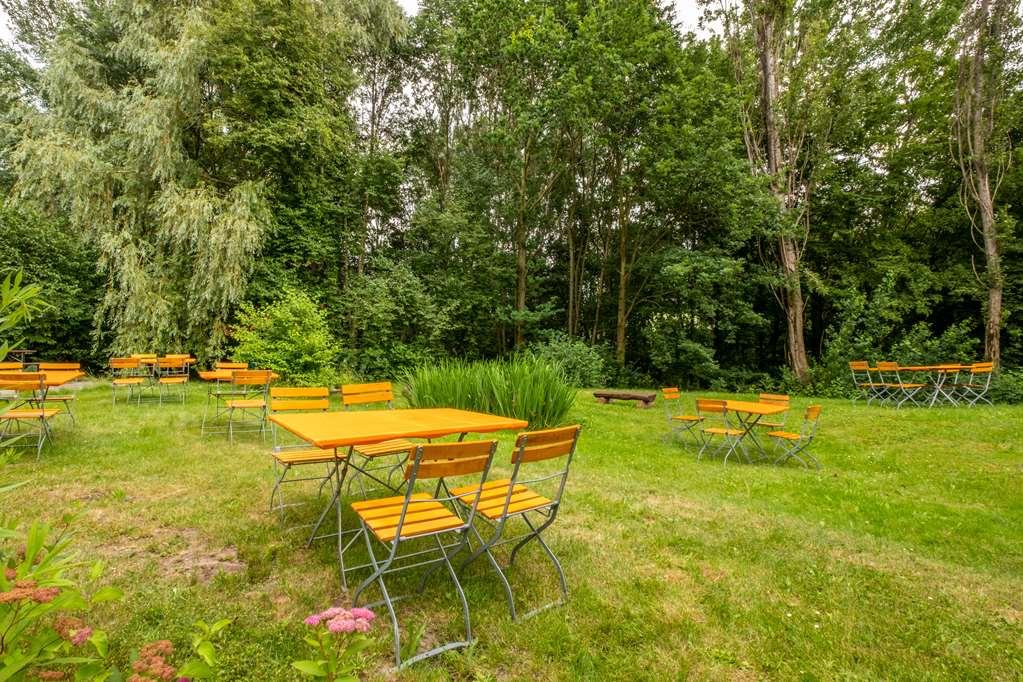 Quick Dresden West Hotel 3*