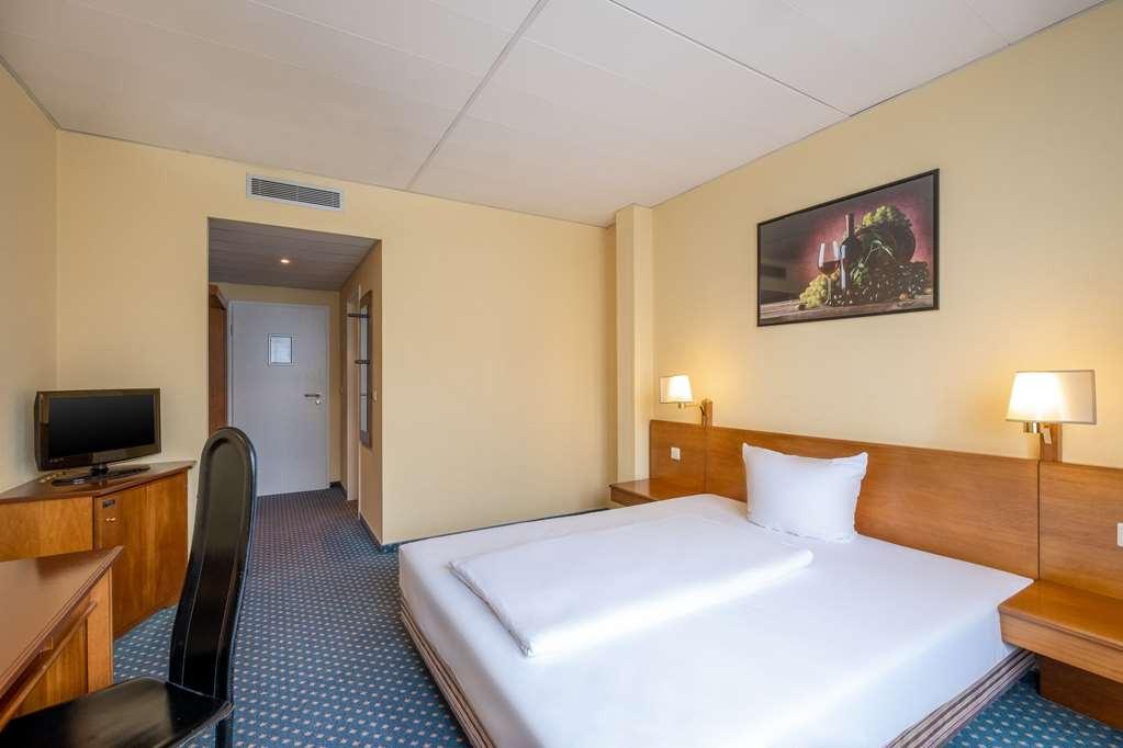 Hotel Quick Dresden West 3*