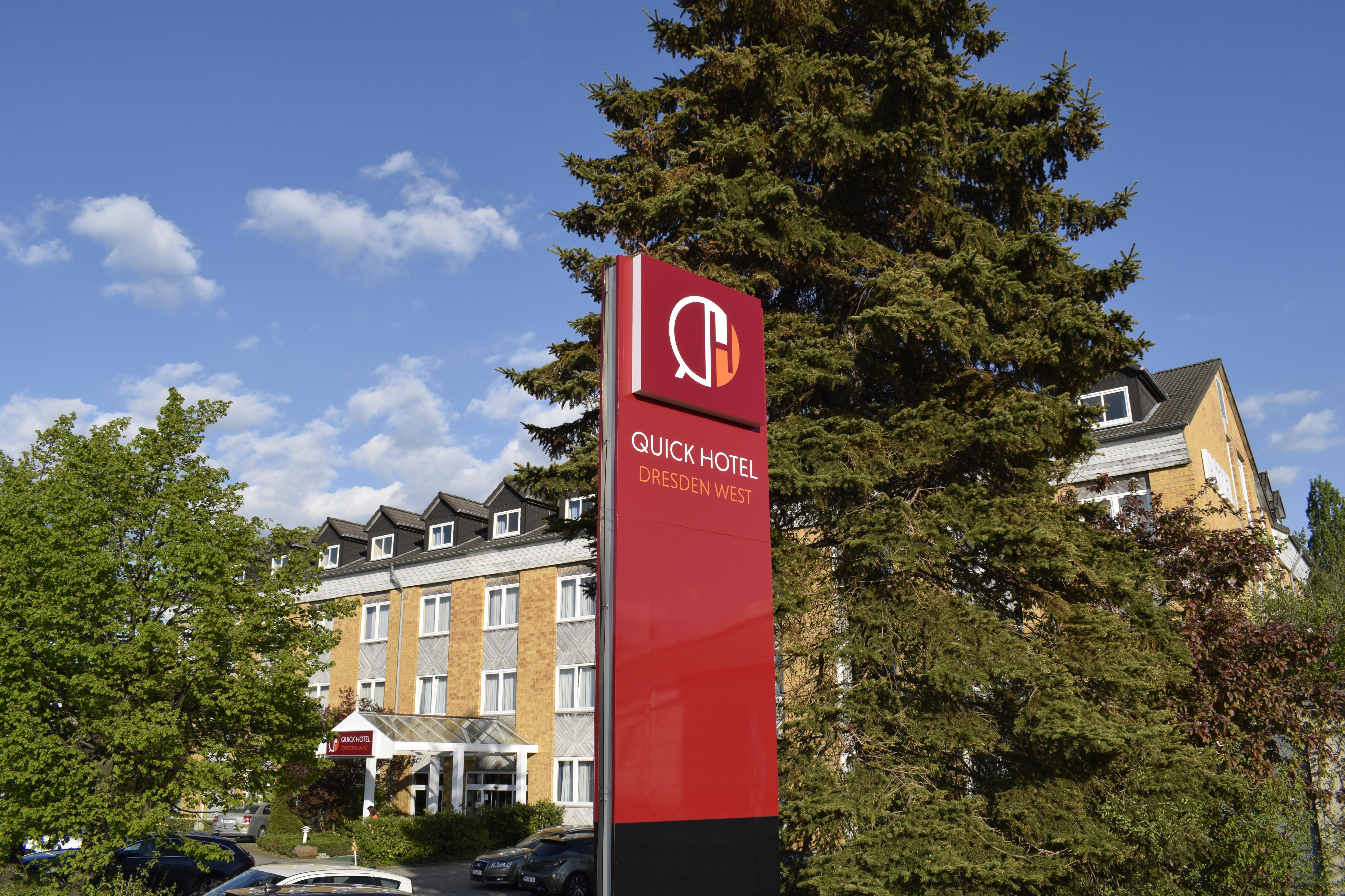 Quick Dresden West Hotel 3*