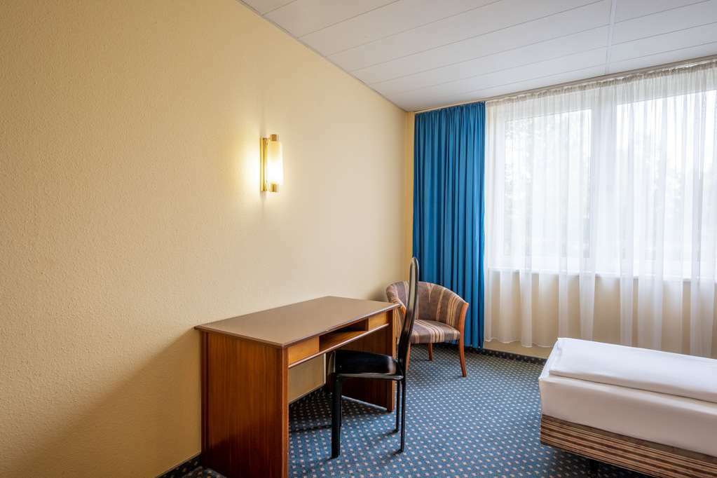 Quick Dresden West Hotel